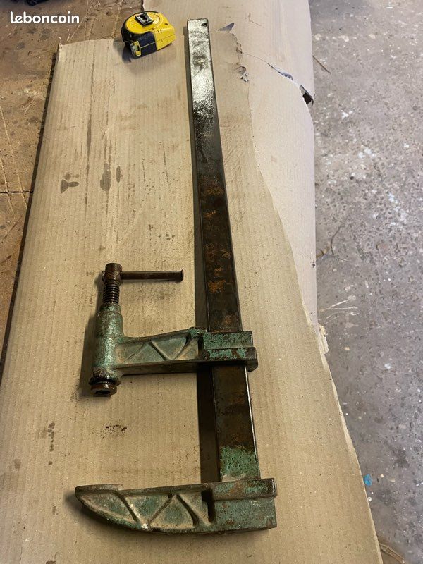 Lot de serre joints (image 1)