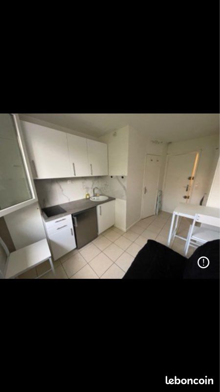 Appartement 1 pièce 15 m² · à Le Vésinet · 15 m² · 730 €/mois