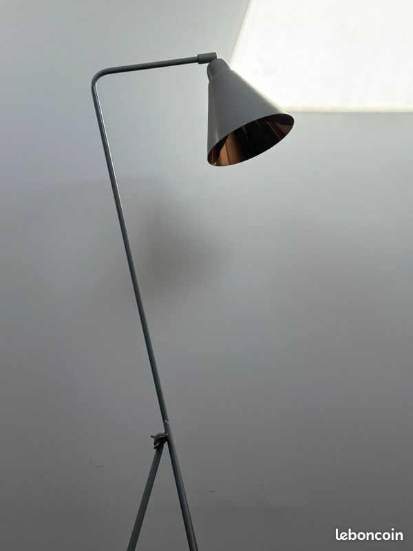 Lampadaire scandinave House Doctor (image 2)