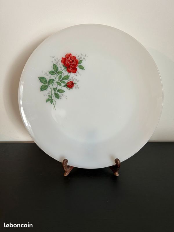 Arcopal fleur rose 🌹. IC7421 (image 2)
