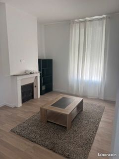Maison 5 pièces 120 m² · à Vendôme · 120 m² · 1 000 €