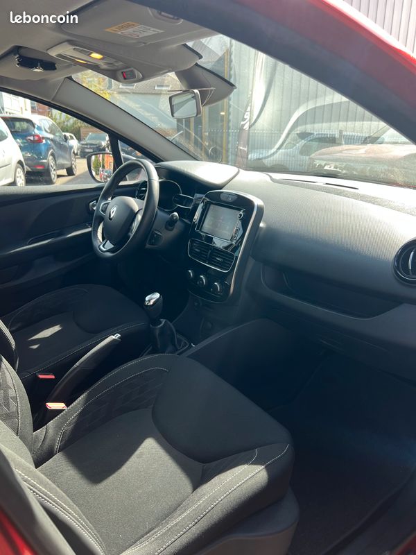 Renault Clio Limited TCE 90 (image 14)