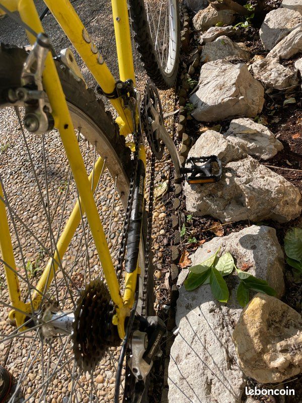 Vélo VTT 26 pouces Révisé (image 4)