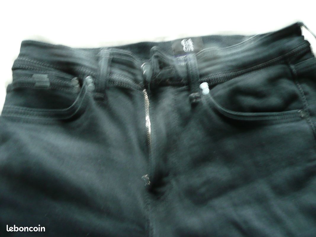 Jean homme taille 40 C et A (image 3)