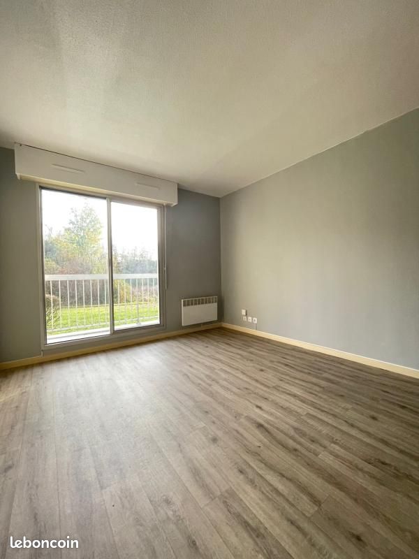 Appartement 1 pièce 26 m² · à Montmorot · 26 m² · 385 €/mois