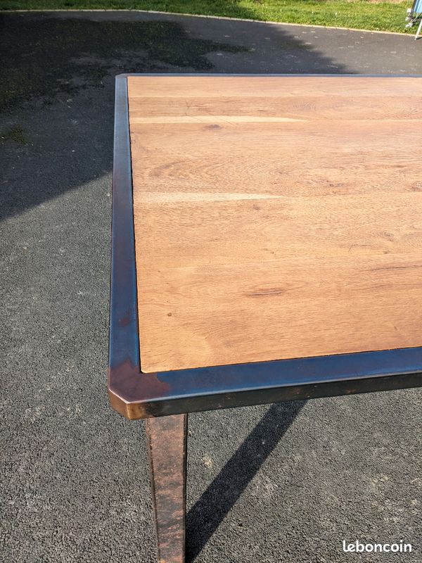 Table carré (image 3)