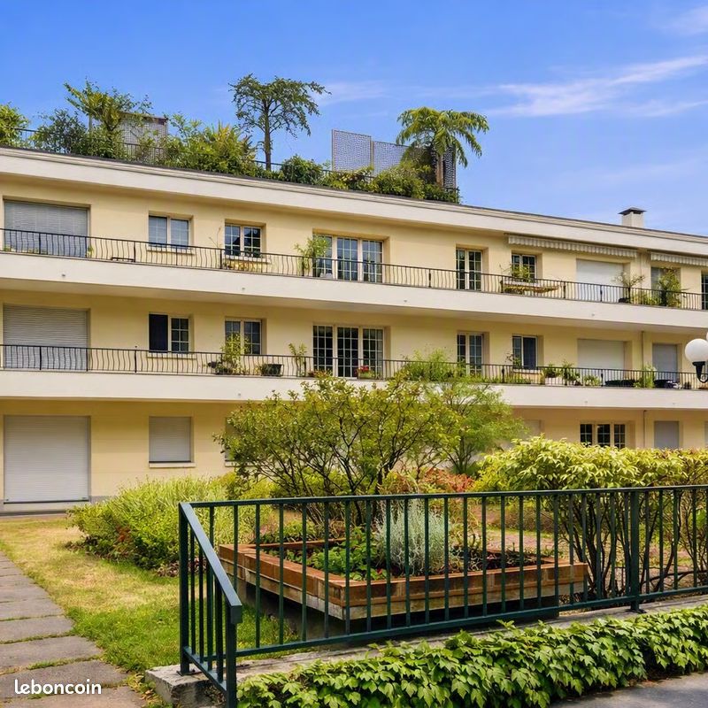 Appartement 2 pièces 46 m² · à Châtenay-Malabry · 46,2 m² · 275 000 €