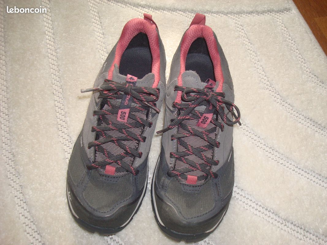 Chaussures de randonnee (image 1)