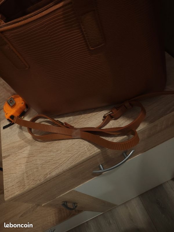 Sac à main 👜 KIABI (image 3)