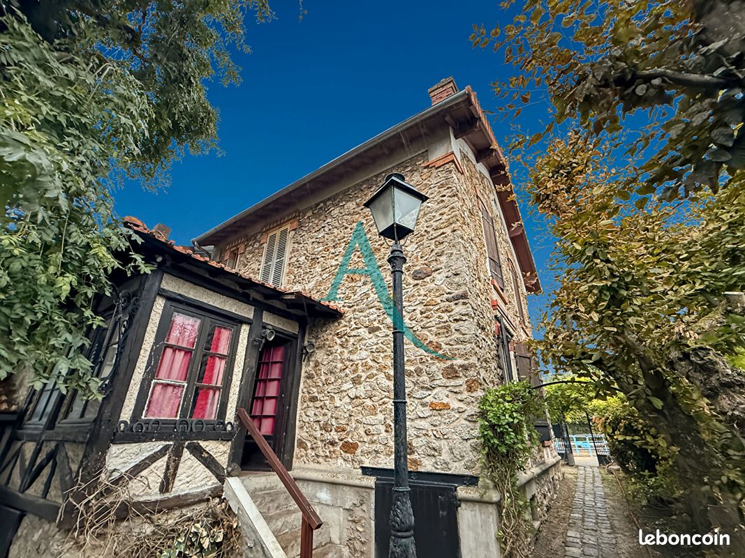 Maison 5 pièces 98 m² · à Mennecy · 98 m² · 289 000 €