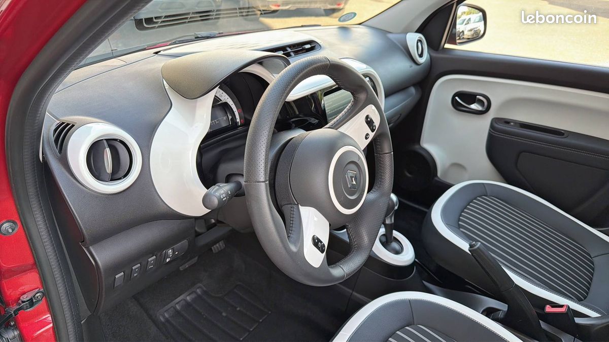 Renault twingo iii e tech techno (image 11)