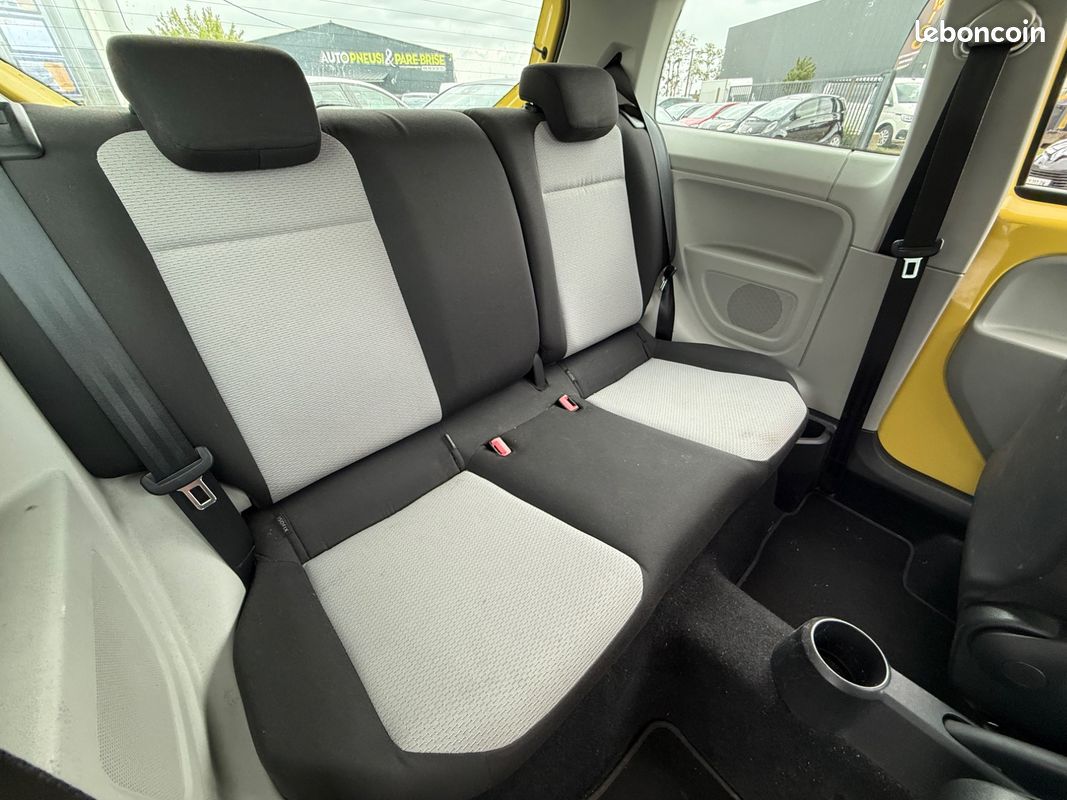 Seat mii 1.0 75 ch style - 1ere main - climatisation - entretien complet - vitres electriques - lecteur cd - (image 14)