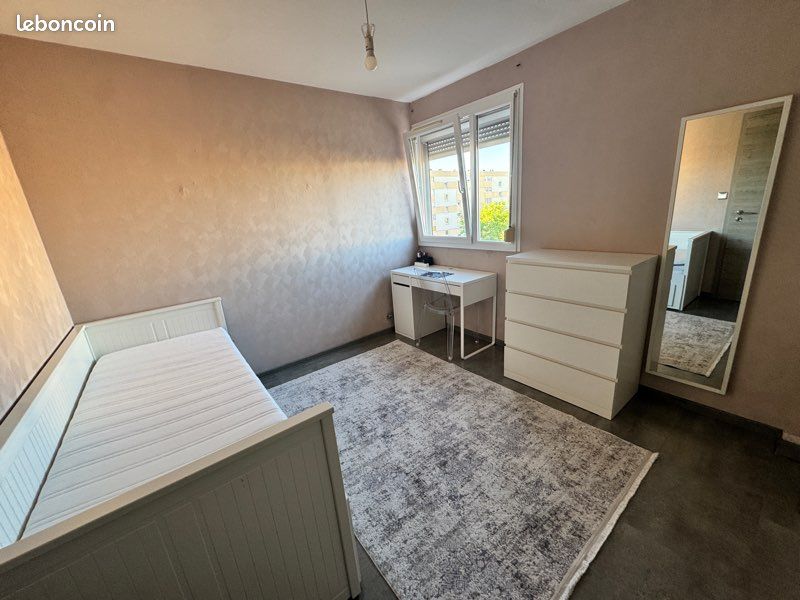 Appartement a louer vandoeuvre-les-nancy - 5 pièce(s) - 100 m2 - Surfyn