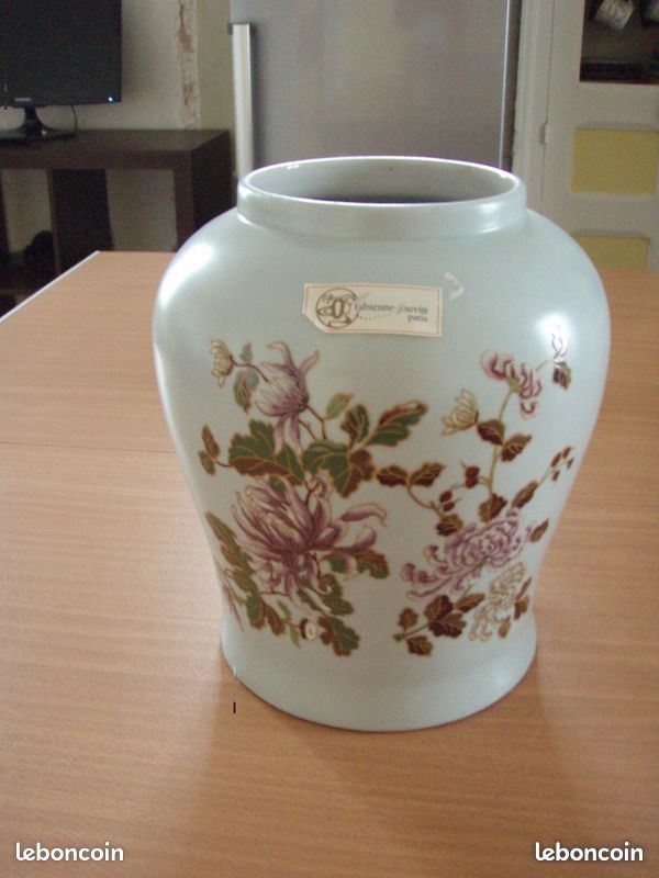 Fabienne Jouvin Paris, rare vase réalisé des images différents. Parfait