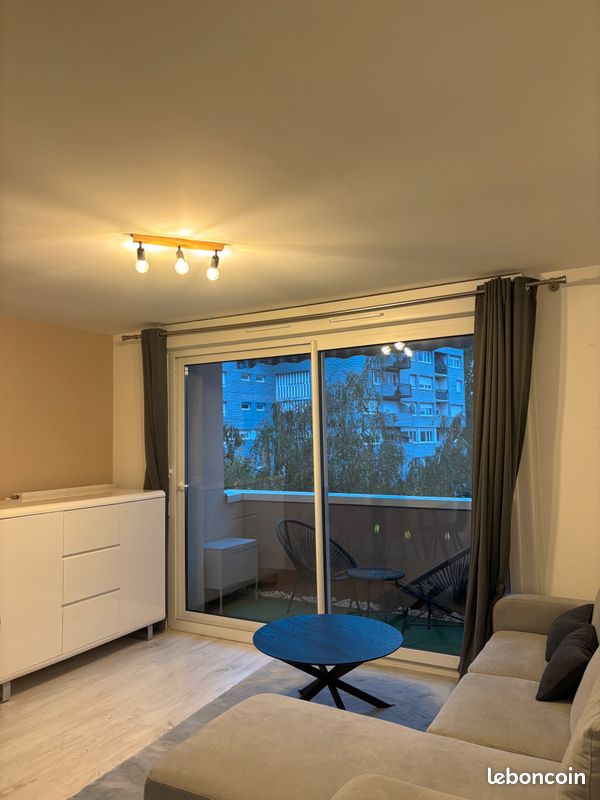 Appartement 3 pièces 59 m² · à Voiron · 59 m² · 800 €/mois