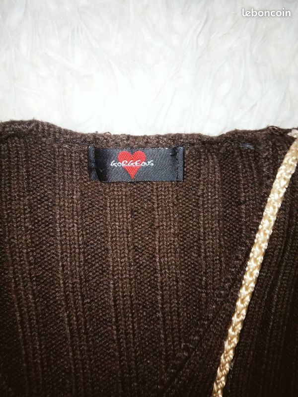 Pull décolleté (image 4)