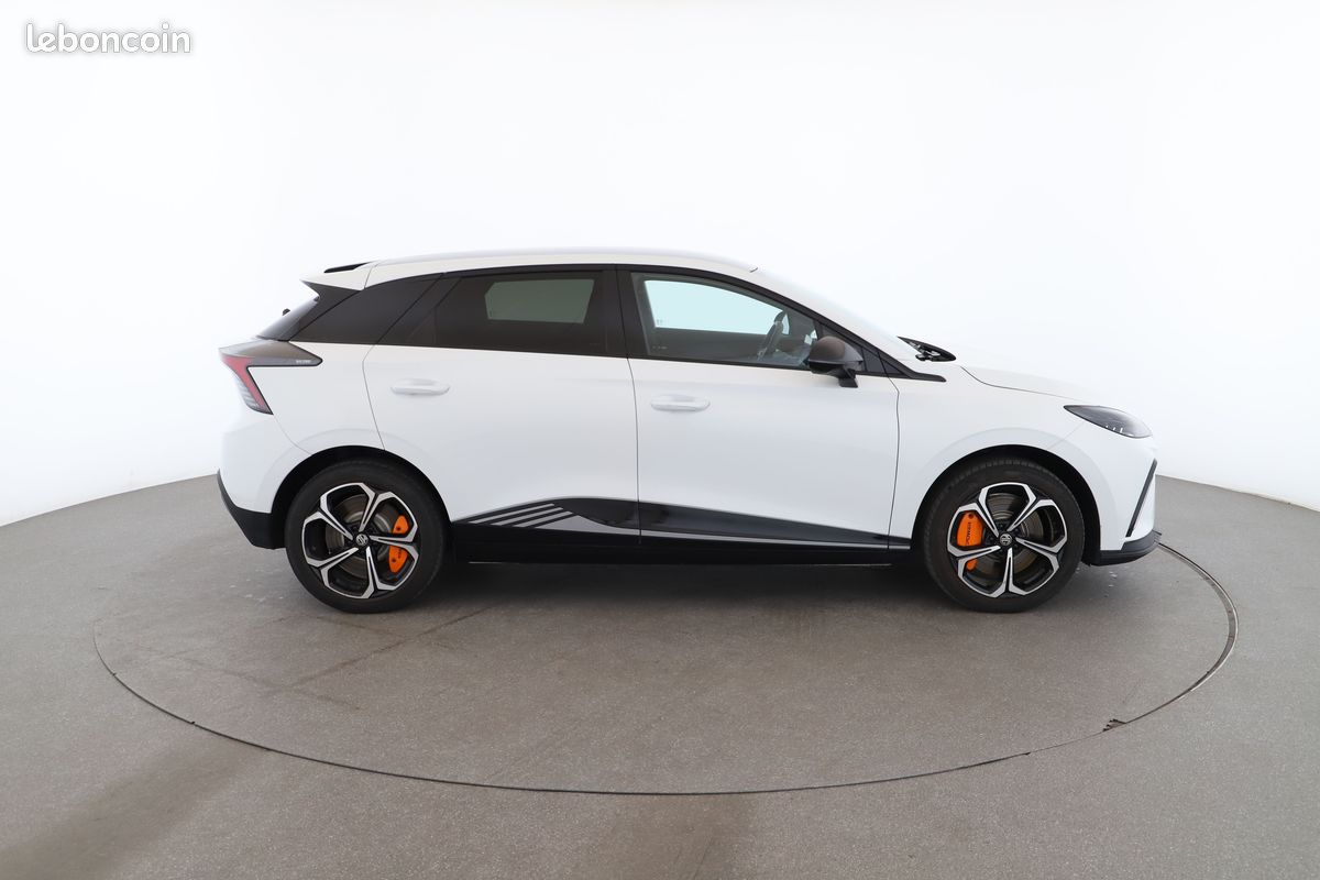 MG 4 EV 64kWh -320 kW 4WD Xpower 435 ch (image 14)
