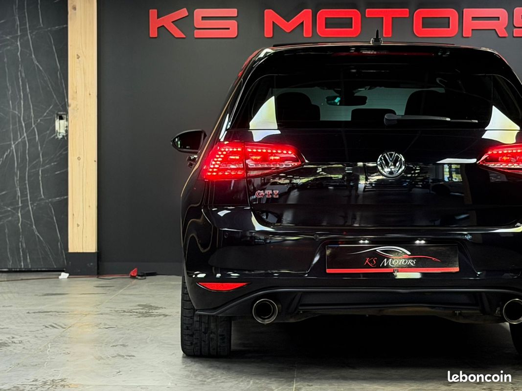 Volkswagen GOLF VII 2.0 TSI 230CH BVA GPS TEL TOIT OUVRANT (KS MOTORS) (image 18)