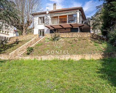 Maison 1 095 000 € - 200 m²