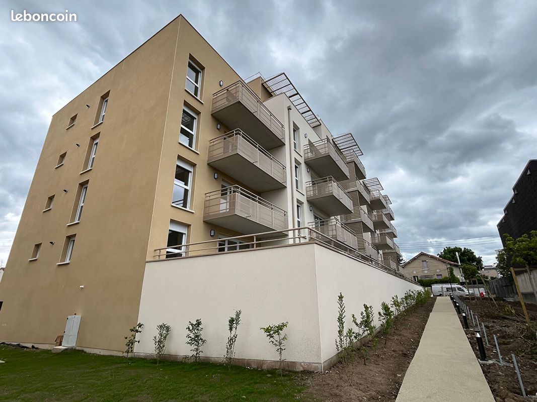 Appartement 2 pièces 49 m² · à Clermont-Ferrand · 49 m² · 159 900 €