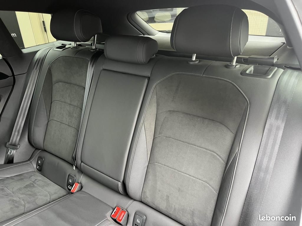 VOLKSWAGEN ARTEON Shooting Brake 2.0 TDI 150 DSG7 R-Line (image 32)