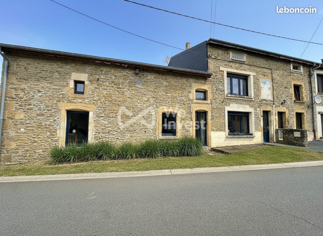 Maison 6 pièces 305 m² · à Sapogne-sur-Marche · 305 m² · 249 000 €