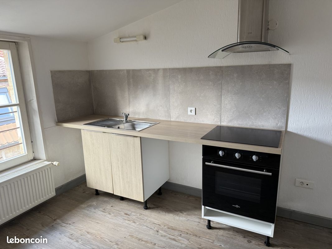 Appartement 1 pièce 36 m² · à Bar-le-Duc · 36 m² · 385 €