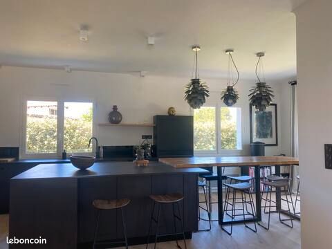 RARE. Location à l’année d’une superbe maison rénovée 146m² + piscine - Léon 40550 (image principale 1)
