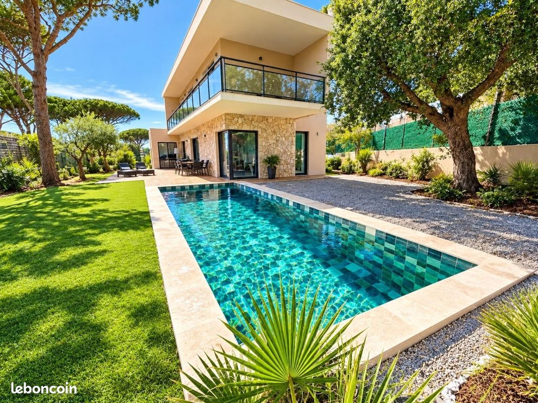 Maison 5 pièces 166 m² · à Saint-Raphaël · 166 m² · 815 000 €