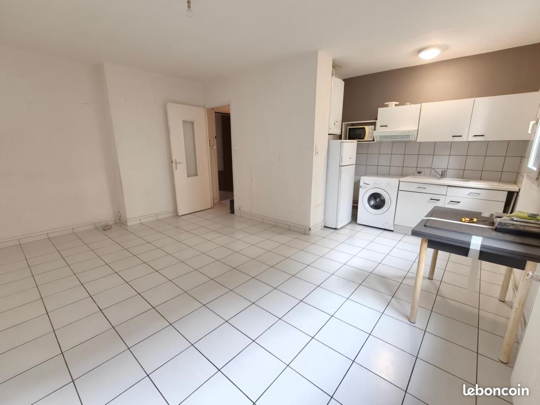 Appartement 2 pièces 37 m² · à Grenoble · 37 m² · 70 000 €