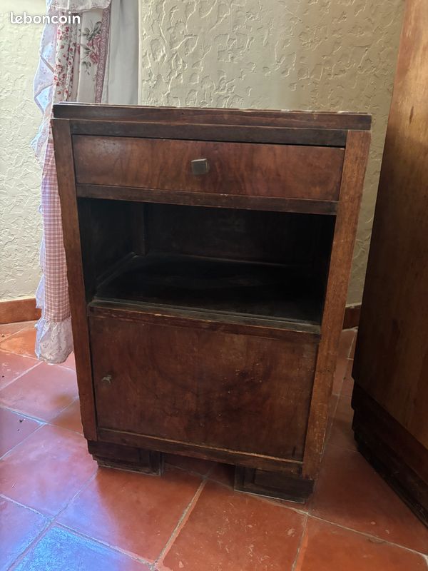 Armoire 1930-1940 et table de chevet (image 8)