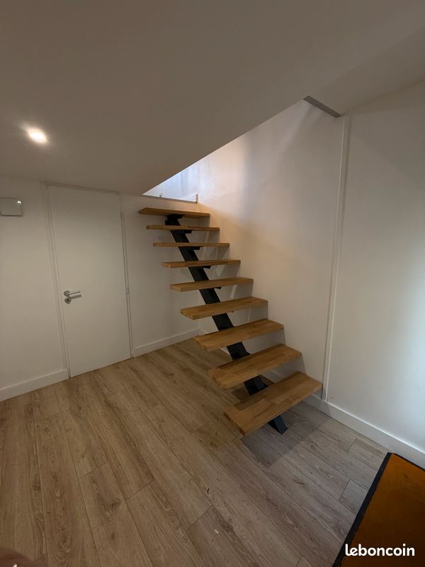Charmant triplex avec patio arboré (image 9)