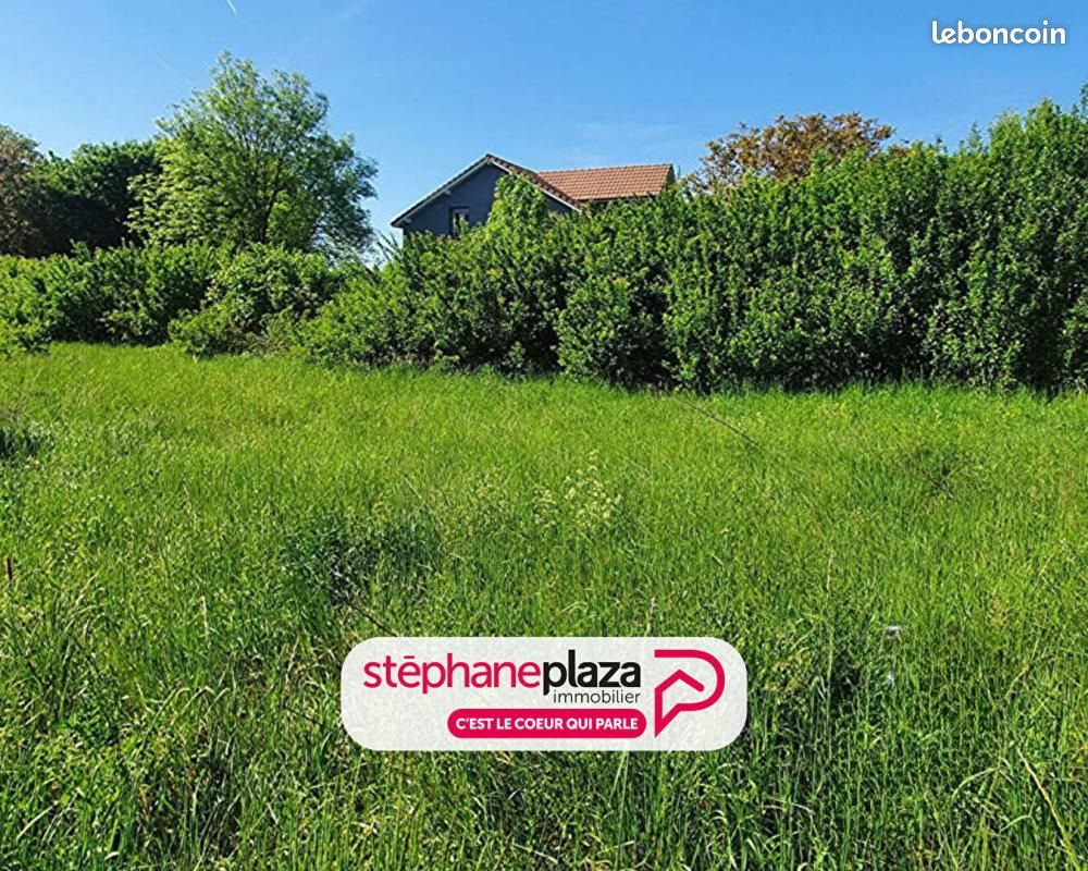 Terrain 935 m² Faulquemont · 55 000 €
