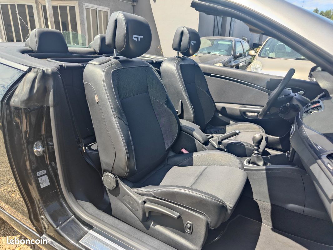 Renault MÉGANE III CC 2.0 dCi 160 ch GT * REVISEE * GARANTIE (image 5)