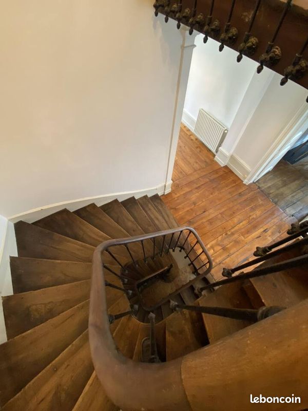 Maison 7 pièces 200 m² · à Angoulême · 200 m² · 1 690 €/mois