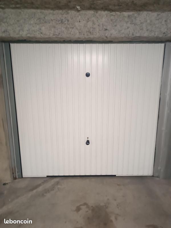 Parking 13 m² · à Toulouse · 13 m² · 85 €