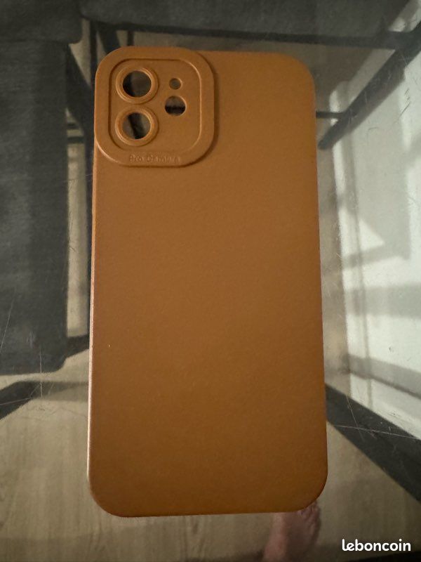 Coque iPhone 12 (image 1)