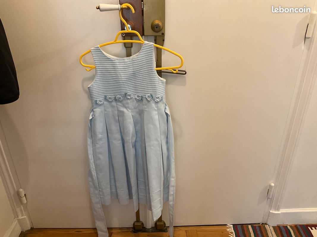Robes de cérémonie (image 2)