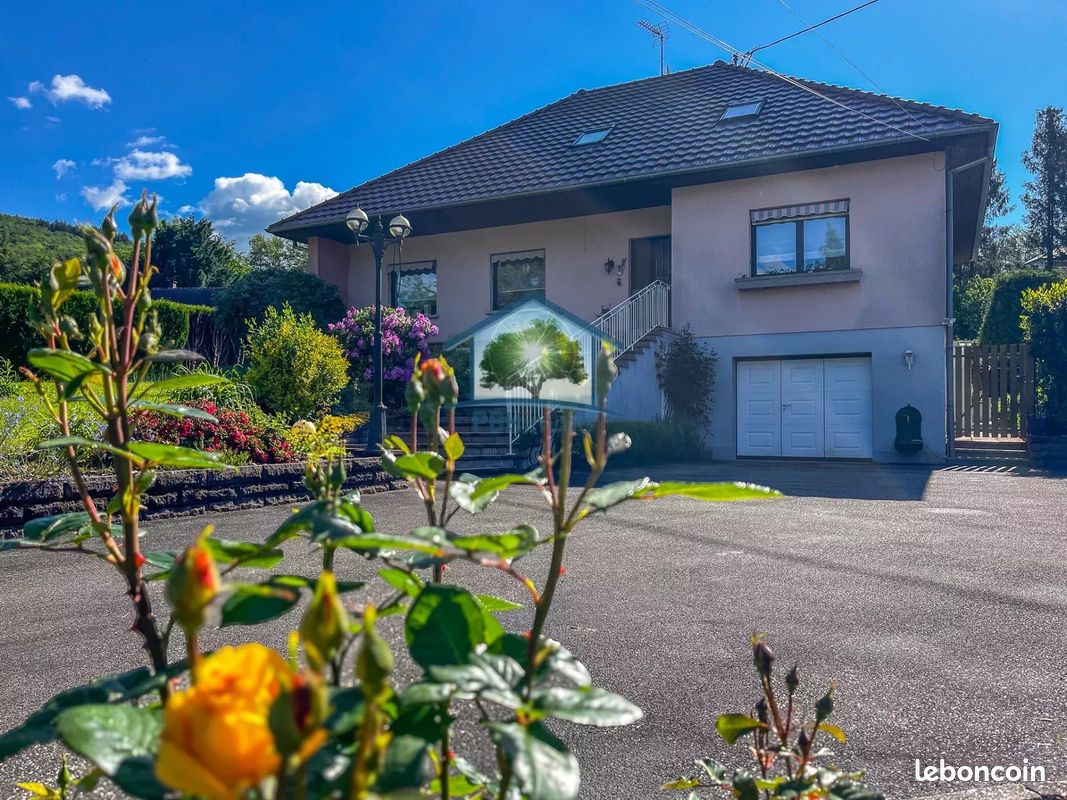 Maison 7 pièces 173 m² · à Sickert · 173 m² · 380 000 €