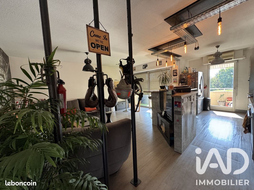 Appartement 4 pièces 100 m² · à Billère · 100 m² · 249 000 €