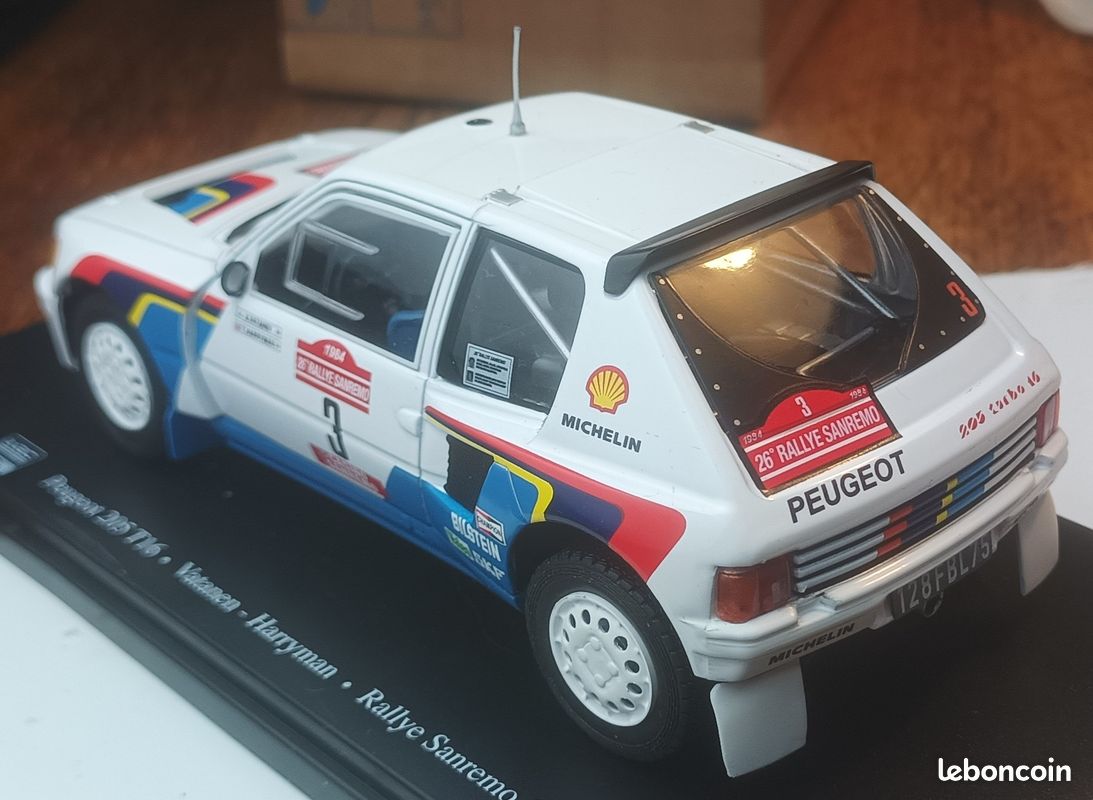 Miniature Peugeot 205 T16 Rallye WRC 1984 - Échelle 1/24 - Ixo / Hachette - NEUVE