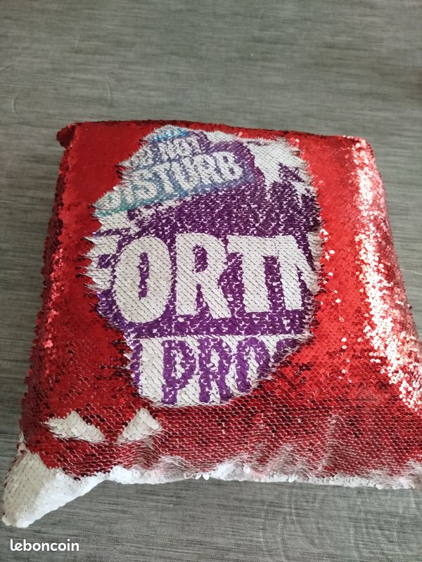 HÔMADICT - Coussin Fortnite - Licorne - Accessoire Décoratif