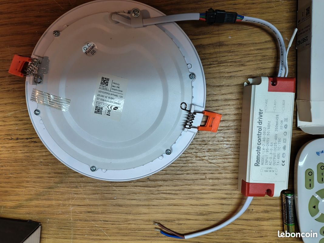 Spot downlight 12 w 170mm dimmable + télécommande (image 3)