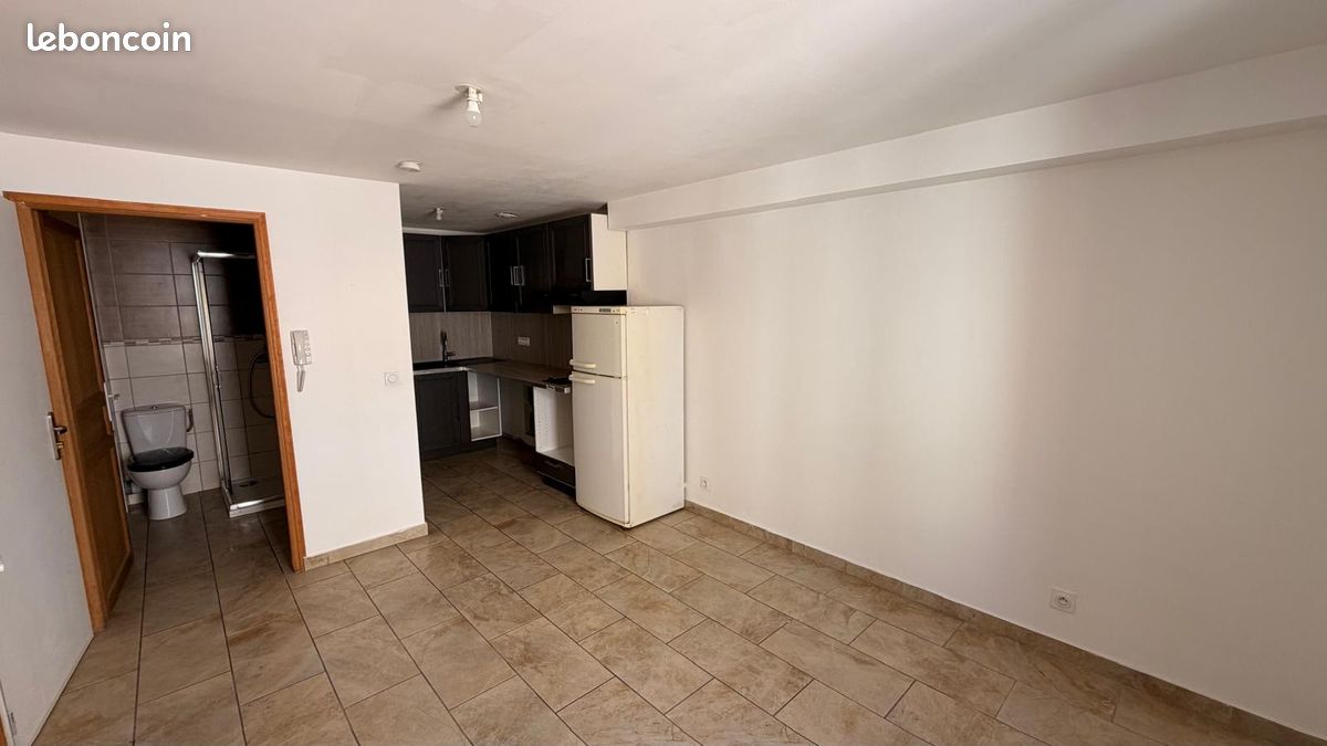 Appartement 2 pièces 28 m² · à Trans-en-Provence · 27,5 m² · 580 €/mois