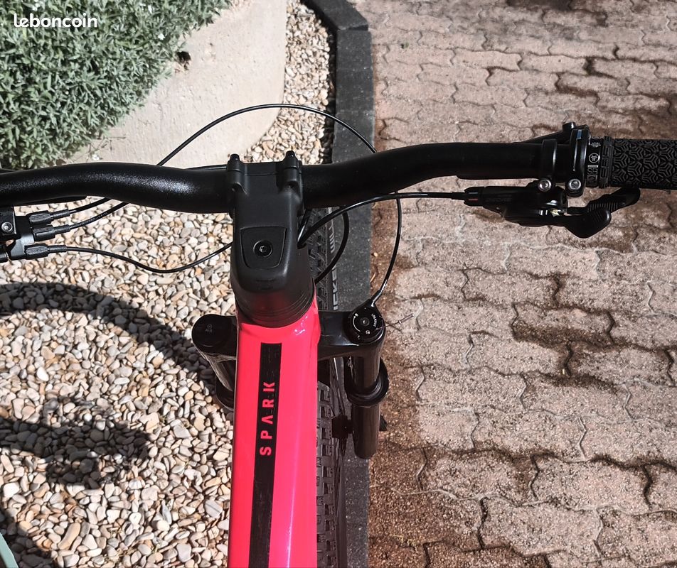 VTT SCOTT Spark 960 (image 3)