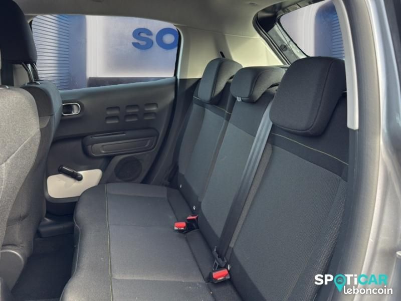 Citroen C3 1.2 PureTech 110ch S&S Shine EAT6 (image 10)