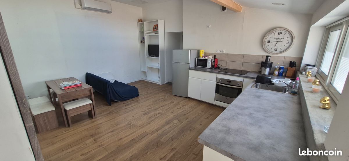 Appartement 5 pièces 110 m² · à Grenoble · 110 m² · 270 000 €