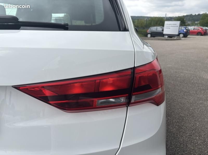 Audi Q3 35 TFSI 150ch Mild Hybrid Advanced S tronic 7 (image 13)