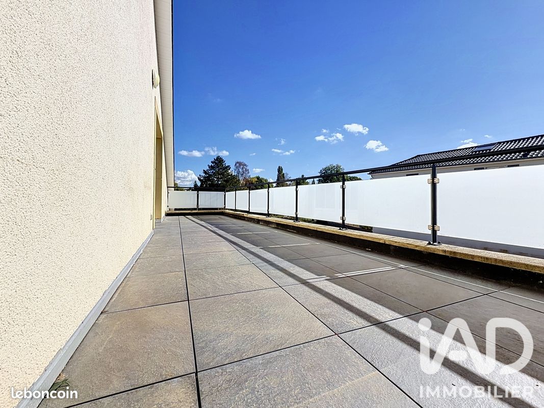 Appartement 4 pièces 103 m² · à Courcelles-Chaussy · 103 m² · 219 000 €