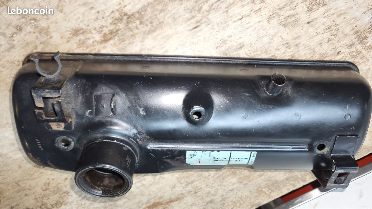 Cache culbuteurs r11 (image 2)